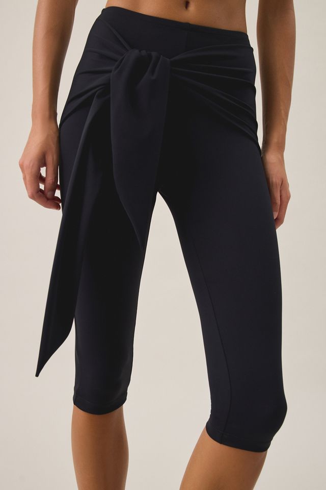 Marby Tie-Around Capri Leggings #1