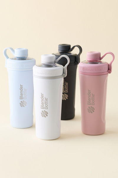 BlenderBottle Blender Bottle 26 oz Radian Insulated Stainless Steel Shaker Bottle in Arctic Blue at Urban Outfitters