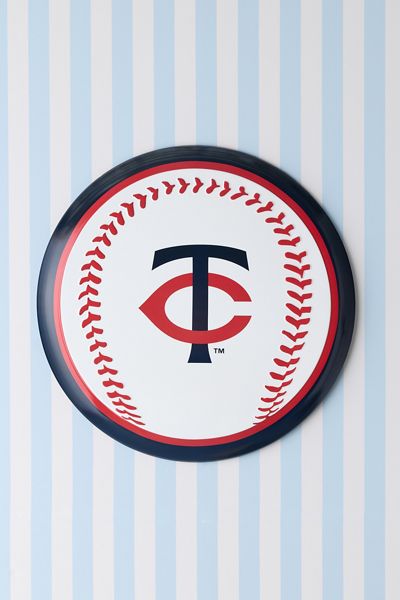 MLB Minnesota Twins Tin Button Wall Sign