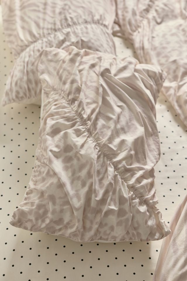 Riley Animal Print Patterned Ruched Sham Set #1