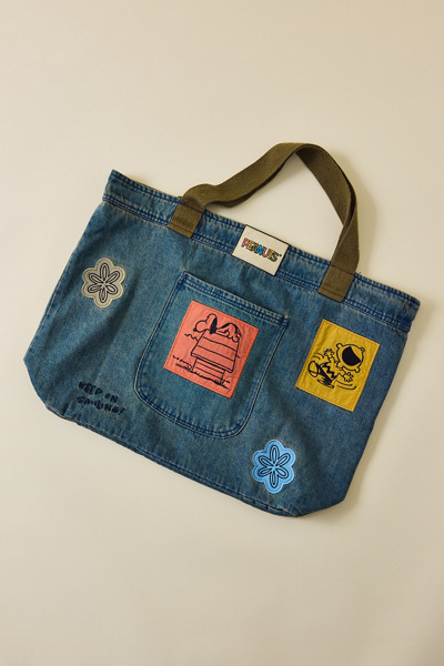 Samii Ryan X Peanuts Snoopy & Woodstock Denim Tote Bag | Urban