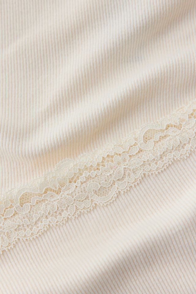 BDG Lila Lace Trim Cami #4
