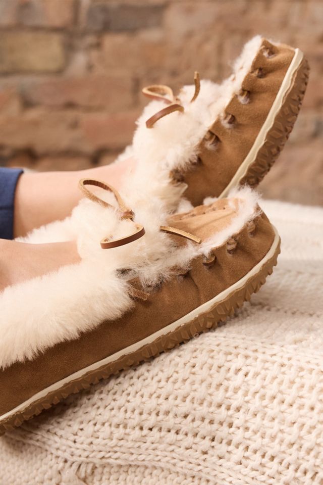 Minnetonka Suede Ultimate Sheepskin Slippers #1