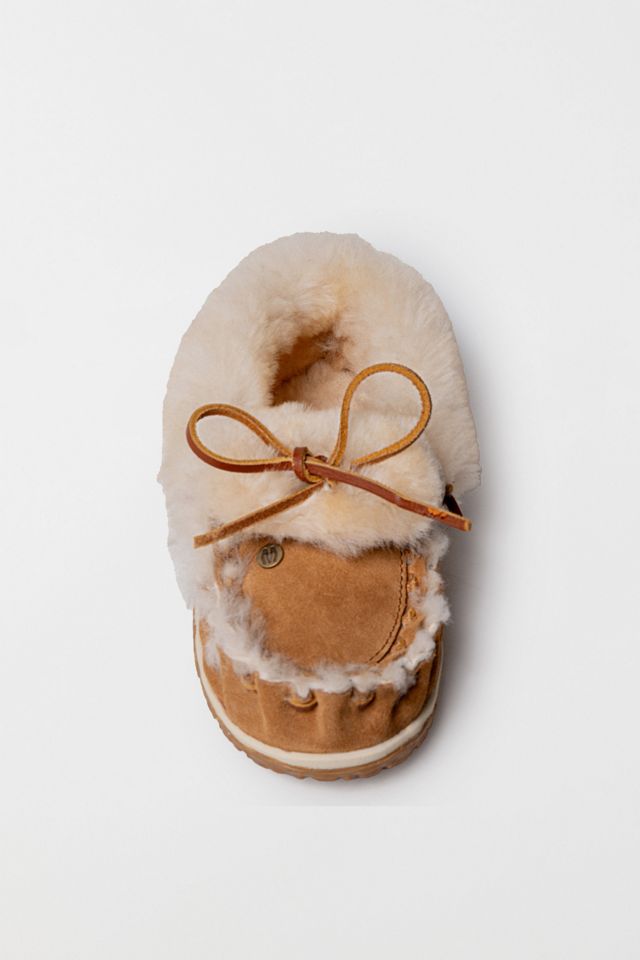 Minnetonka Suede Ultimate Sheepskin Slippers #3