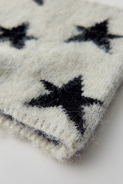 Mylo Star Pattern Square Beanie