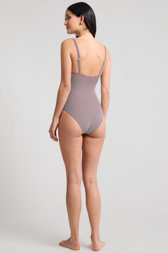 Onia Marilyn One Piece #4