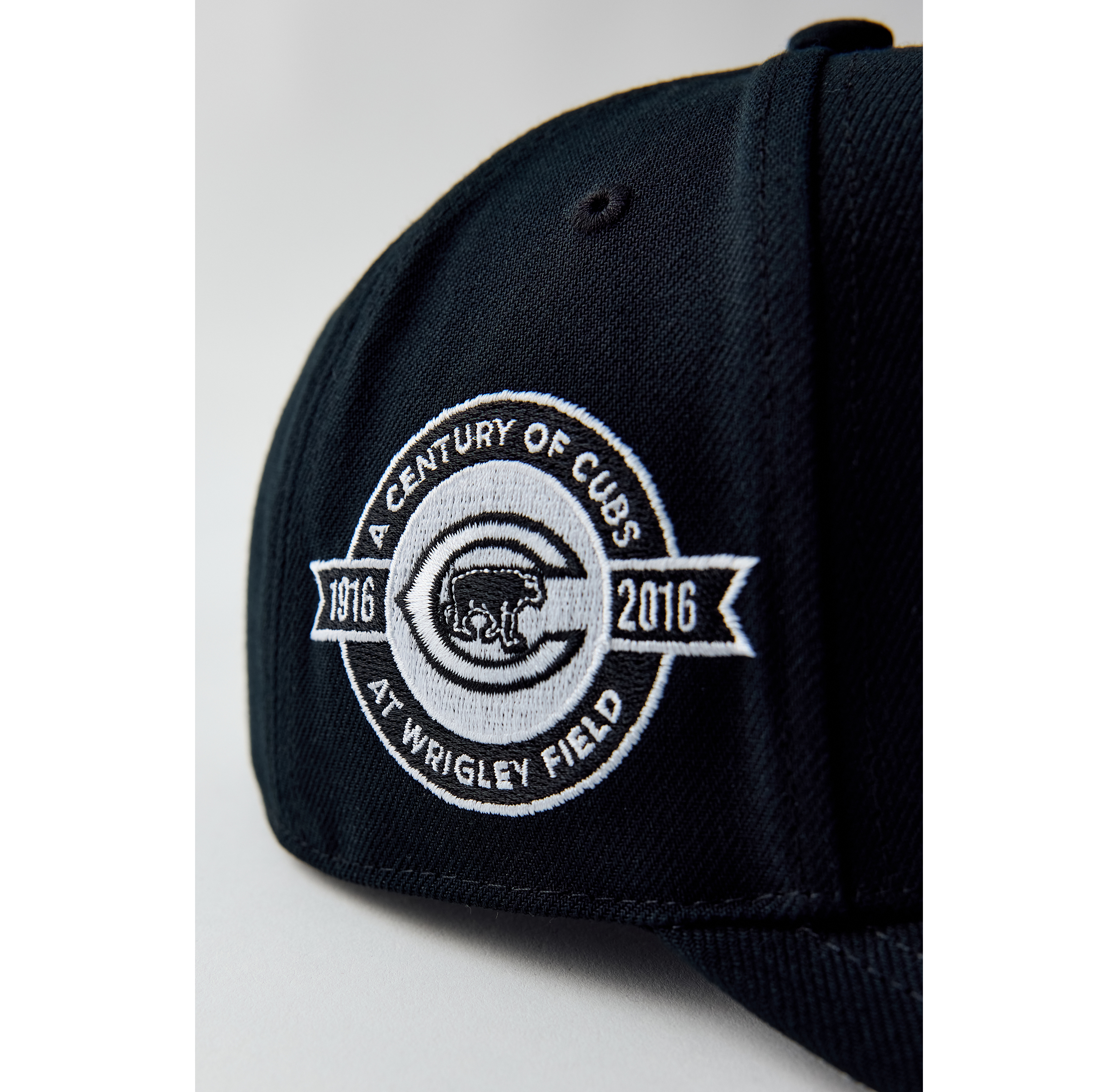 Mitchell & Ness MLB Chicago Cubs Panda Pro Snapback Hat