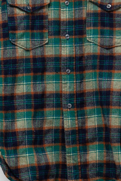 Vintage 1980s Distressed Pendleton Blue Green Plaid Wool Button Up Shirt