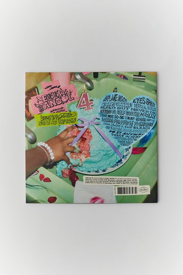 Ecca Vandal - LOOKING FOR PEOPLE TO UNFOLLOW UO Exclusive LP #2