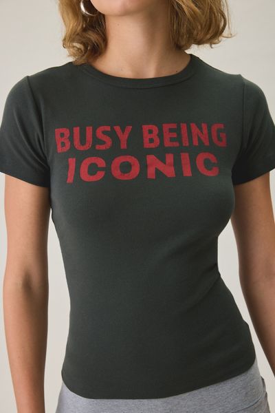 T-shirt bébé graphique Busy Being Iconic