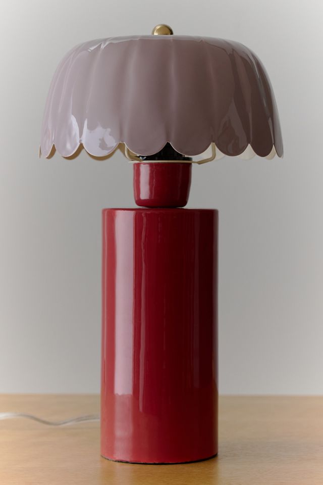 Everlee Enameled Scalloped Table Lamp #1