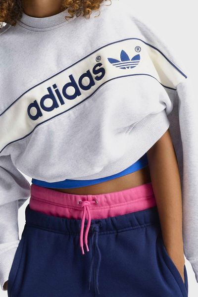adidas adiSignature NY Crew Neck Sweatshirt