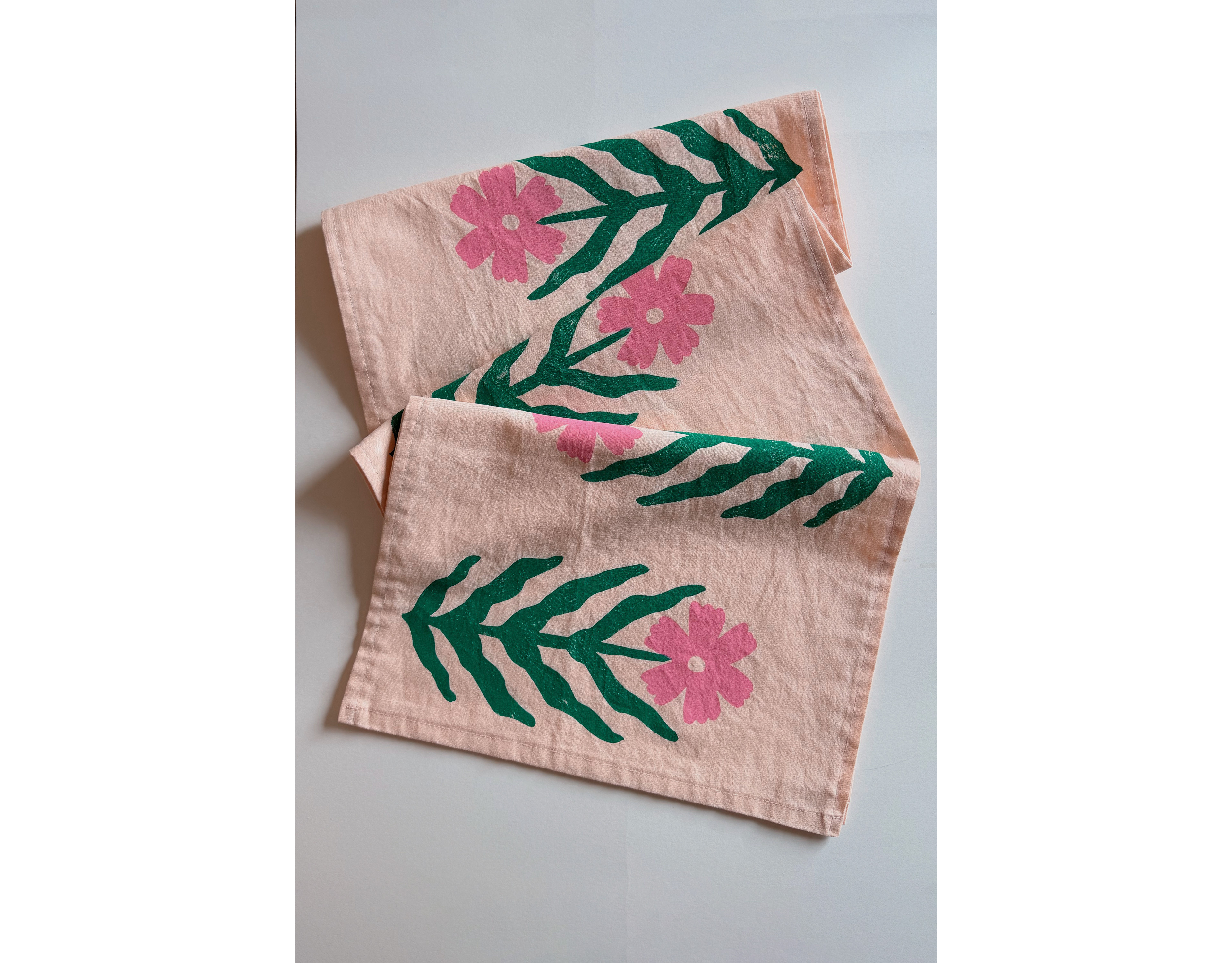 Julie Peach Block Printed Daisy Table Runner