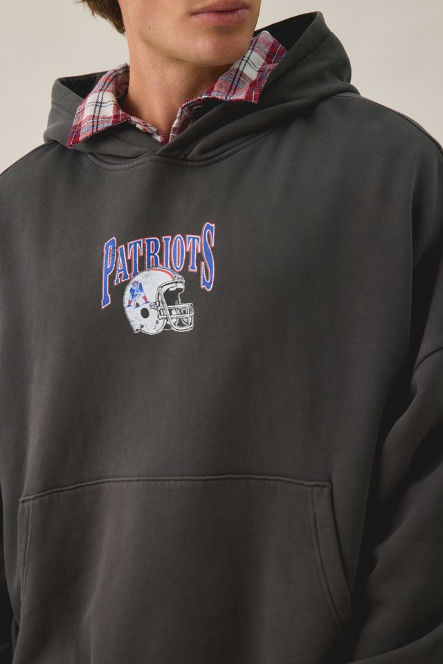 NFL UO Exclusive Team Graphic Boxy Fit Hoodie Sweatshirt #2