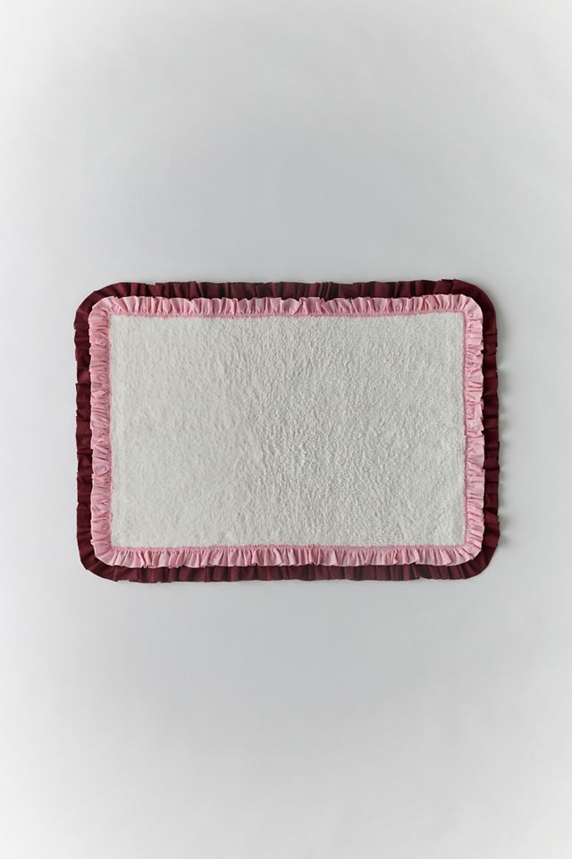 Ruffle Border Plush Tufted Bath Mat #1