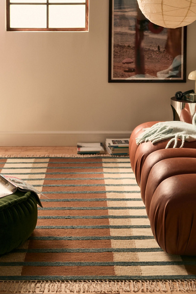 Rugs: Bedroom, Living Room & Entryway | Urban Outfitters