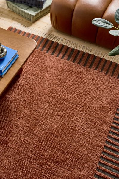 Rugs: Bedroom, Living Room & Entryway | Urban Outfitters