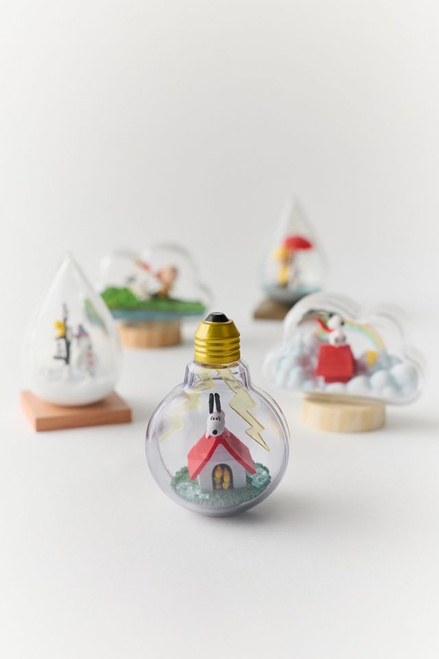 Re-Ment Peanuts Snoopy Weather Terrarium Series Blind Box Figure #1