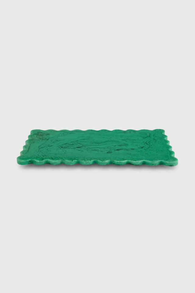 Casa Amarosa Scallop Rectangular Resin Cheese Board #1