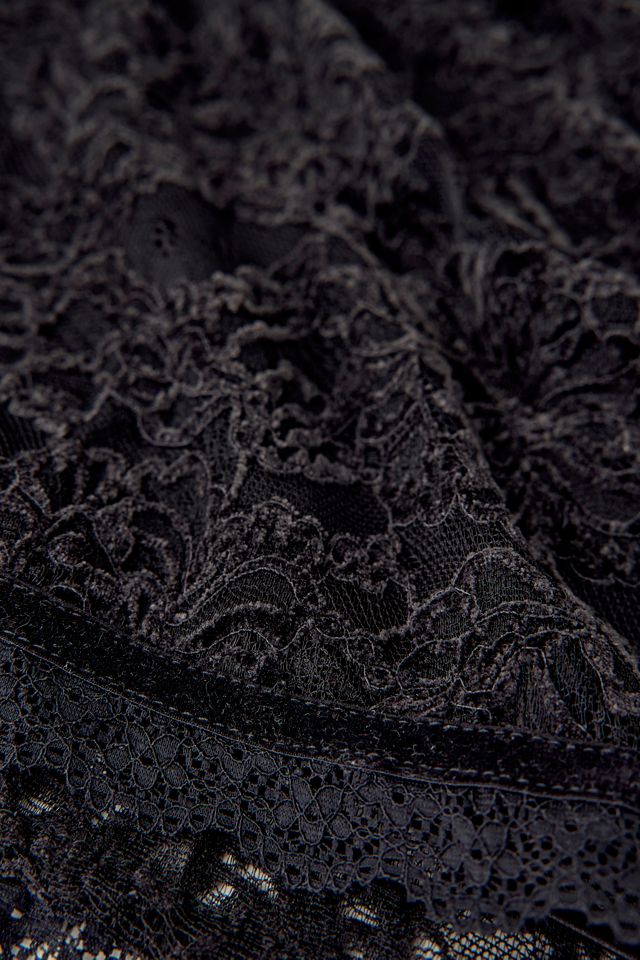 Kimchi Blue Call Me Keyhole Cutout Lace Mini Dress #4