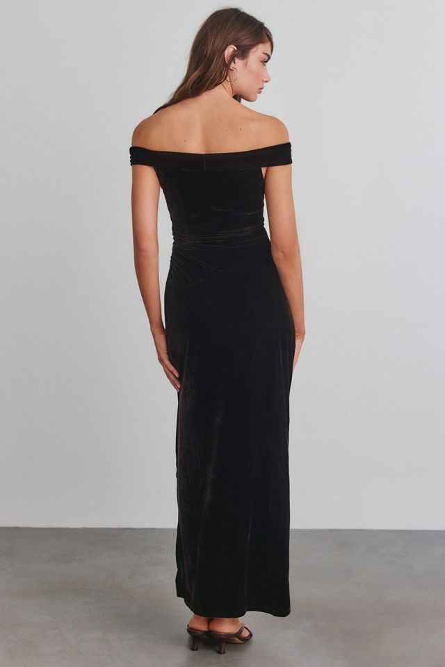 En Elly Velvet Off-The-Shoulder Maxi Dress #2