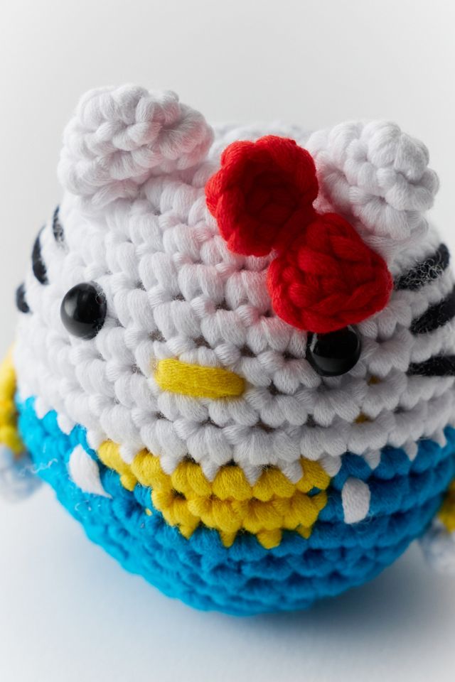 The Woobles Sanrio Hello Kitty Plushie Crochet Kit #3