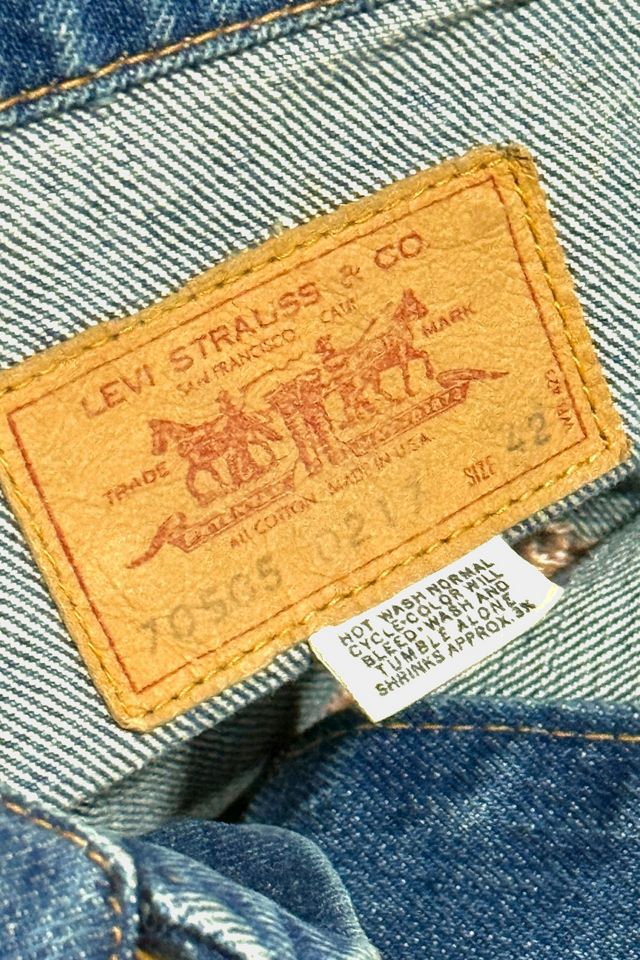 Vintage 1970’s Levi’s X Skateboarder Magazine Hand Embroidered Denim Trucker Jacket #2
