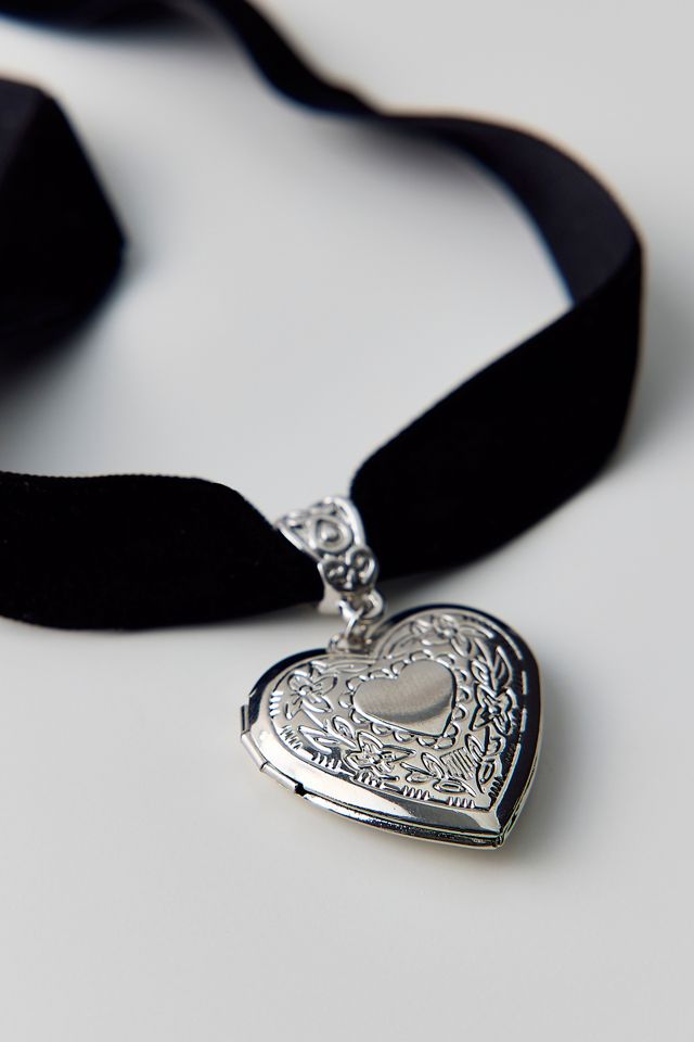 Eliza Heart Locket Ribbon Choker Necklace #2