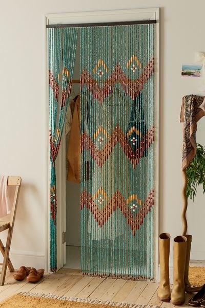 Rosa Floral Bamboo Beaded Curtain | Urban Outfitters