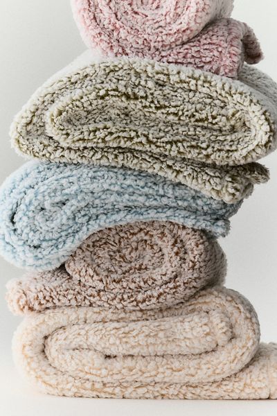 Mae Cozy Marled Fleece Throw Blanket