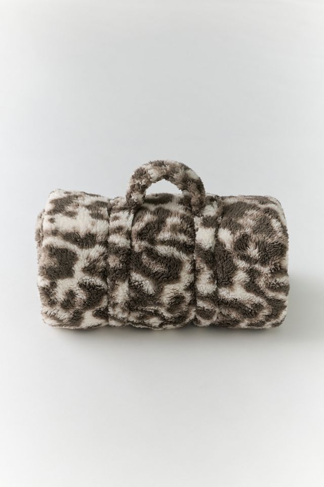 Mae Cozy Printed Fleece Throw Blanket #1
