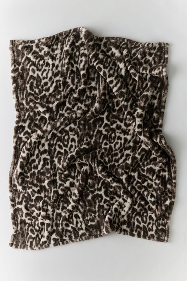 Mae Cozy Printed Fleece Throw Blanket #2