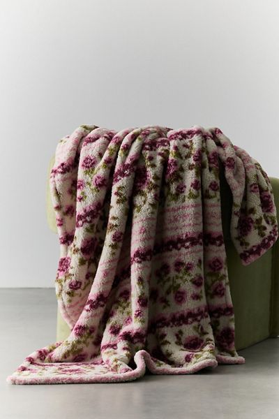 Mae Cozy Printed Fleece Throw Blanket