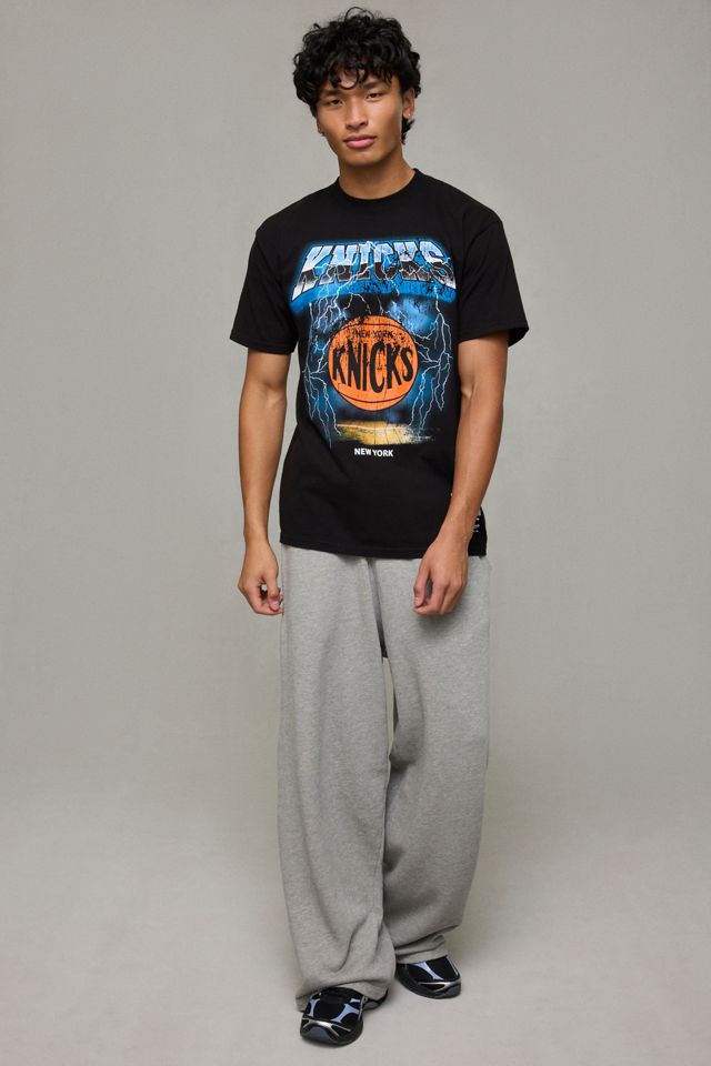 Mitchell & Ness NBA New York Knicks Lightning Graphic Tee #3