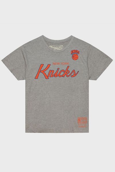 Mitchell & Ness NBA New York Knicks Vintage Graphic Tee