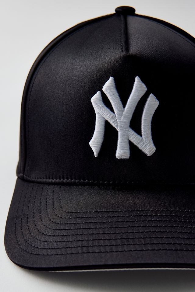 Mitchell & Ness MLB New York Yankees Satin Snapback Hat #1