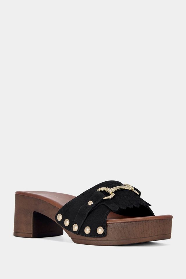 Azalea Wang Epsilon Genuine Flatform Sandal #1