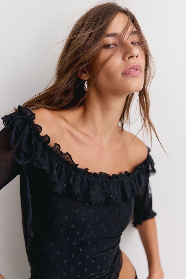 Kimchi Blue Josefina Mesh 3/4 Sleeve Off-The-Shoulder Top #2
