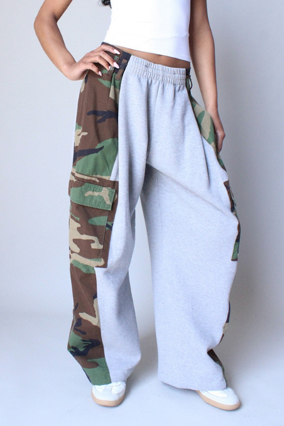 Vintage Reworked Camo x Sweat Pant | Urban Outfitters