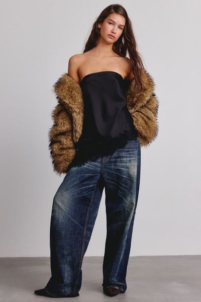Kimchi Blue Jacky Asymmetric Lace Trim Satin Tube Top