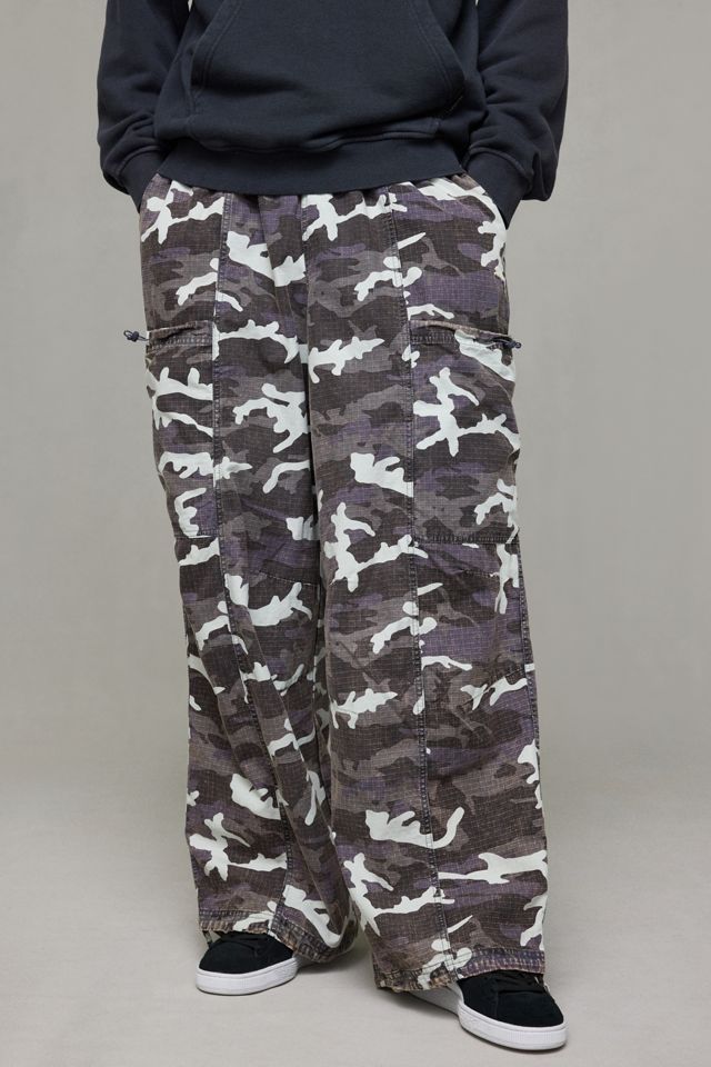 Puma Woven Camo Pants #1