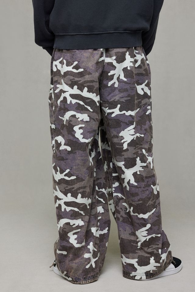 Puma Woven Camo Pants #2