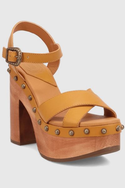 Dingo Lotus Wooden Platform Sandal