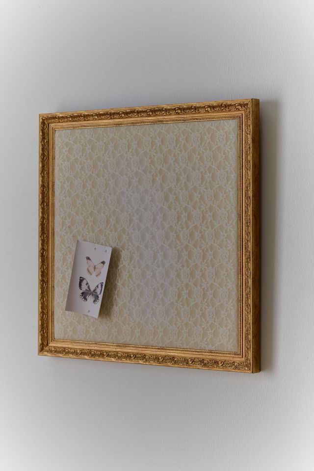 Florence Lace Pin Board & Pin Set #1