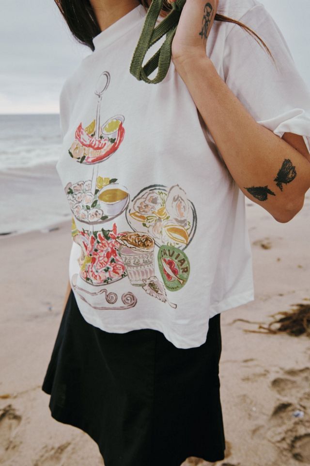 Lisa Says Gah Oyster Tower Charlie Tee #3