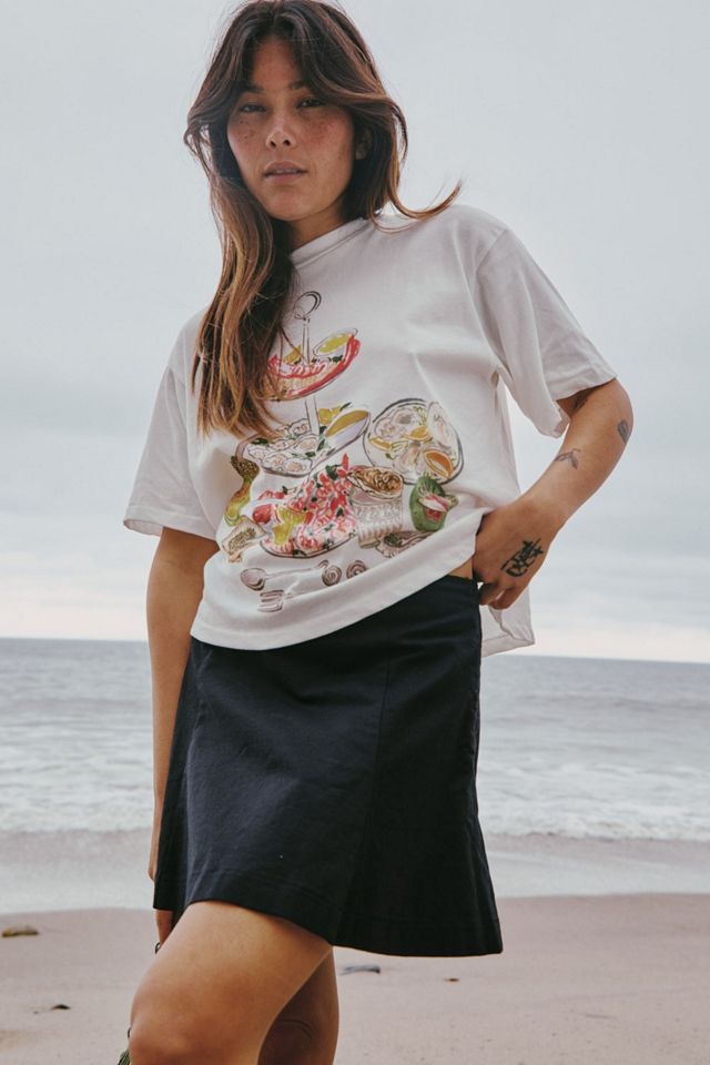 Lisa Says Gah Oyster Tower Charlie Tee #4