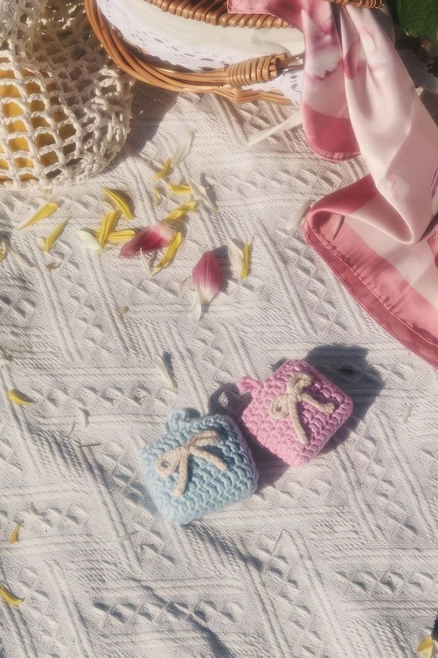 Cordée Cases Crochet AirPods Pouch #2