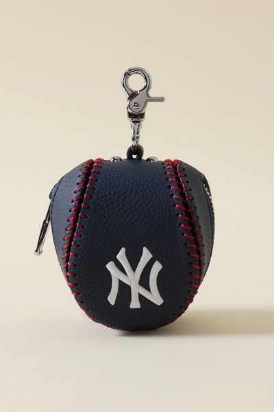 MLB New York Yankees Baseball Pouch Keychain