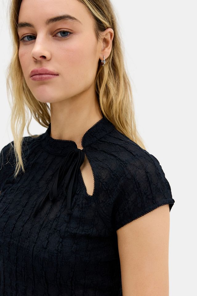 UO Aysha Keyhole Detail Band Collar Cap Sleeve Top #1