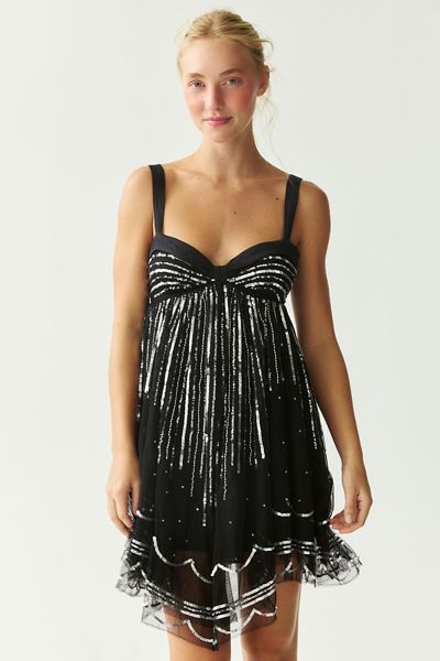 Kimchi Blue Sparkling & Swing Sequin Babydoll Mini Dress